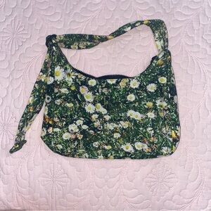 BAGGU Daisy shoulder bag